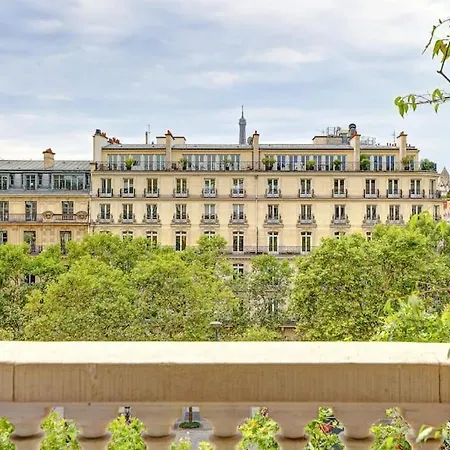Vue Sur Les Champs-elysees דירה פריז